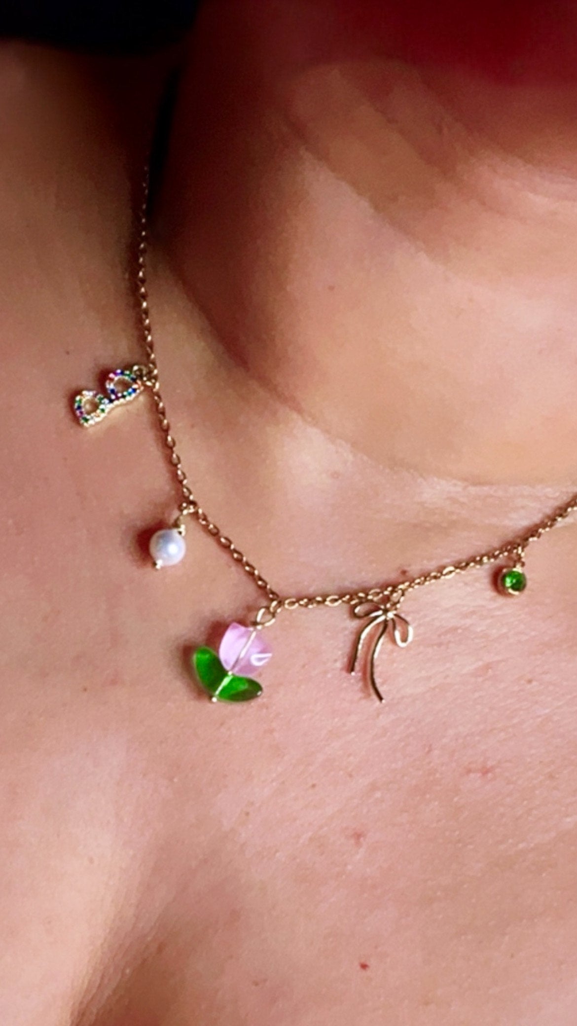 TULIPAN NECKLACES