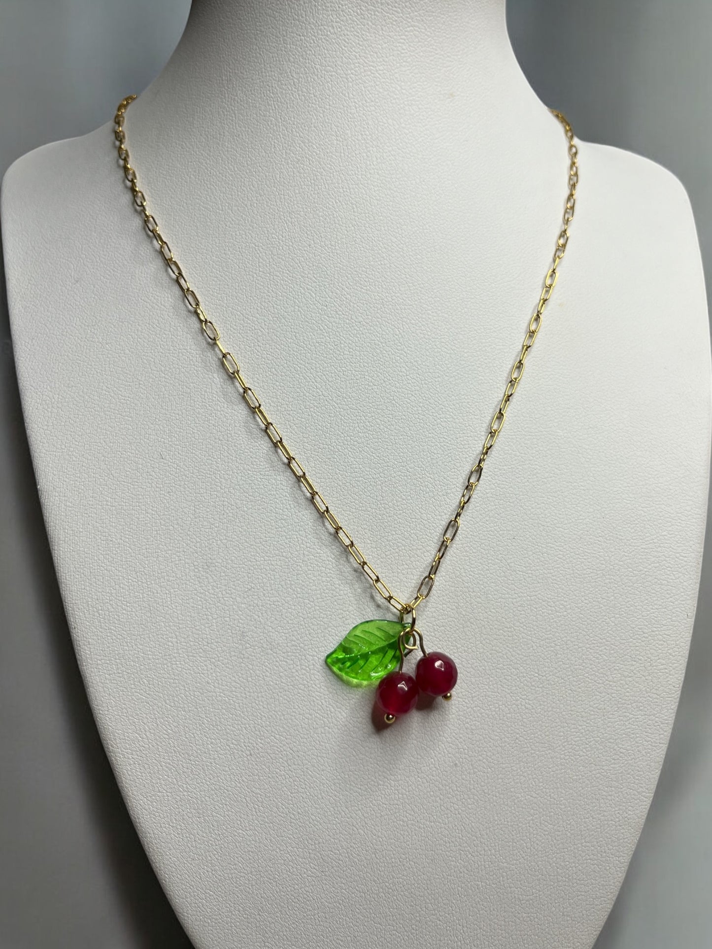 CHERRY NECKLES